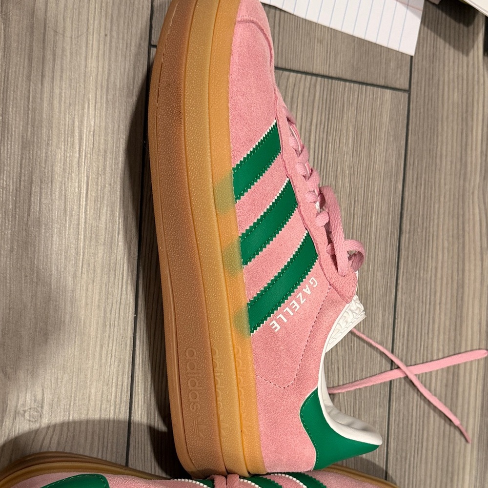 Adidas Suede Pink and Green Sneakers - Picture 5 of 5